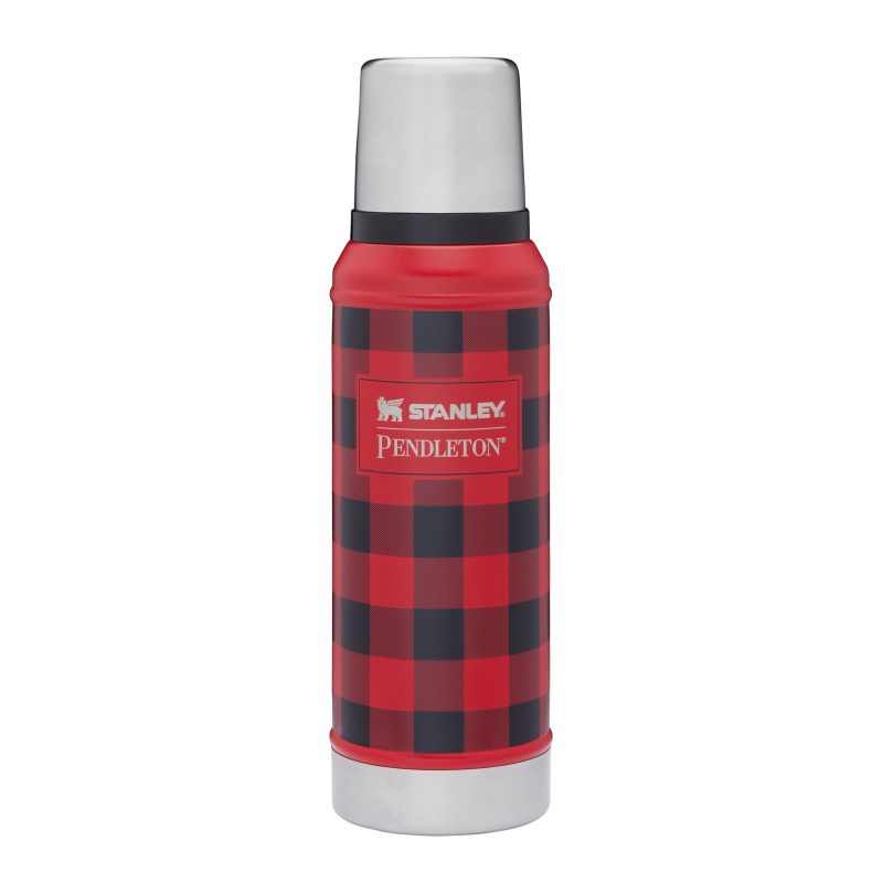 StanleyXPendleton TheLegendaryClassicBottle0.94L 1.1QT BuffaloRedCheck FrontView